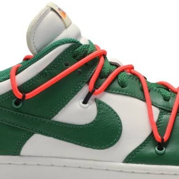 Off-White x Dunk Low 'Pine Green' - Picture 4 of 6